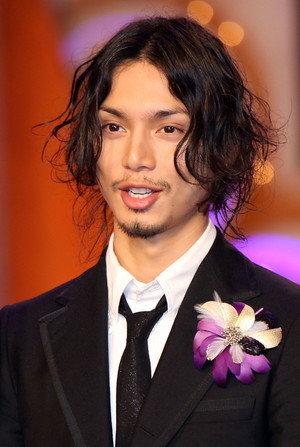 Hiro Mizushima photo