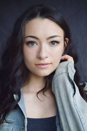 Jodelle Ferland photo