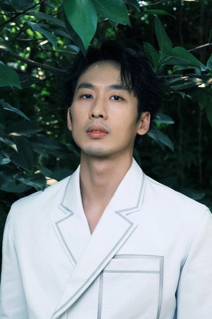 Photo of Tuấn Trần from the Latest Netflix gallery