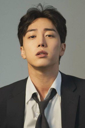 Photo of Kim Jong Yoon from the Latest Netflix gallery
