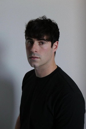 Photo of Michael Ridley from the Latest Netflix gallery