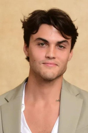 Photo of Ethan Dolan from the Latest Netflix gallery