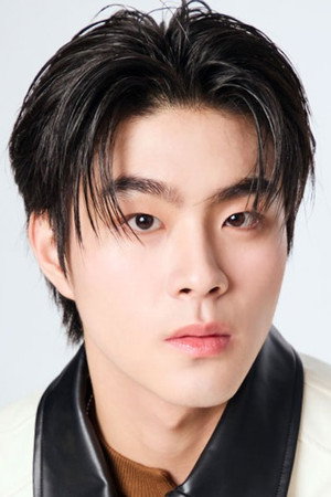 Thanachai Sakchaicharoenkul photo