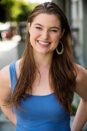 Photo of Amanda Farbstein from the Latest Netflix gallery