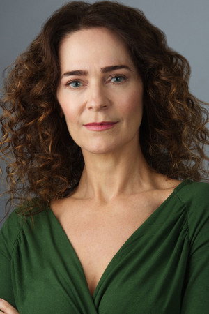 Photo of Adriana Rabelo from the Latest Netflix gallery