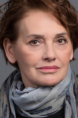 Photo of Nur Sürer from the Latest Netflix gallery
