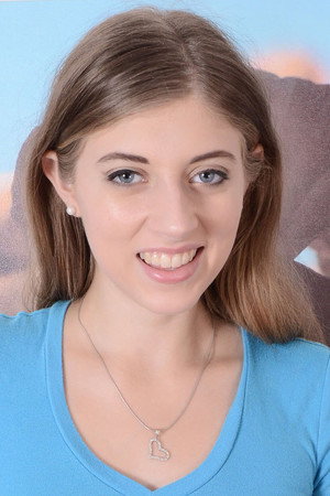 Photo of Alyce Anderson from the Latest Netflix gallery
