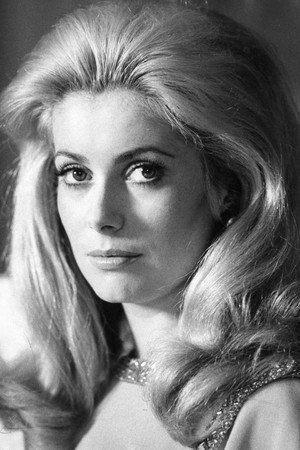 Catherine Deneuve photo