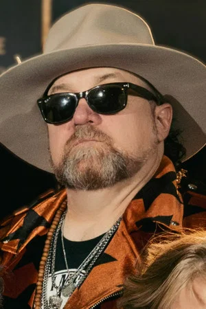 Photo of Peter Keys from the Latest Netflix gallery