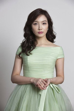 Lee Min-young photo