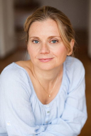 Photo of Nina Weniger from the Latest Netflix gallery