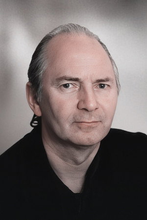 Photo of Graham Walker from the Latest Netflix gallery