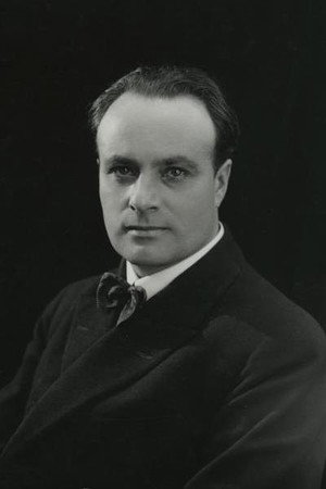 Photo of Victor Montell from the Latest Netflix gallery