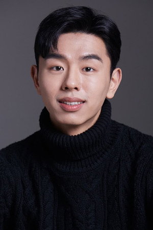 Photo of 전왕수 from the Latest Netflix gallery