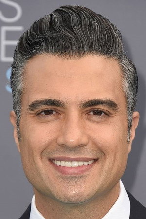 Jaime Camil photo