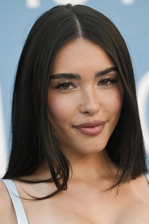 Photo of Madison Beer from the Latest Netflix gallery