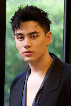 Thakrit Phatthanaworakit photo