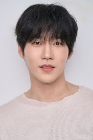 Photo of Kwak Geon-hee from the Latest Netflix gallery