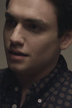 Photo of Aaron Eisenberg from the Latest Netflix gallery