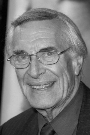Martin Landau photo