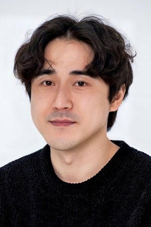 Photo of Lee Don-ku from the Latest Netflix gallery