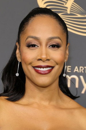 Simone Missick photo