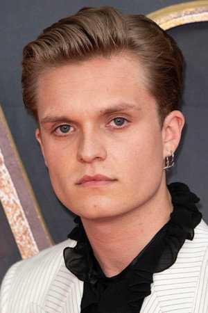 Tom Glynn-Carney photo