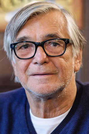 Jiří Bartoška photo