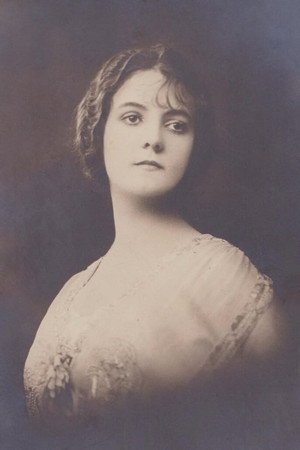 Photo of Suzanne Grandais from the Latest Netflix gallery