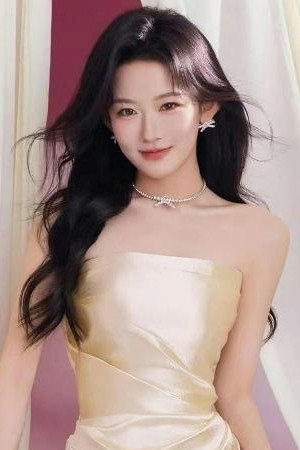 Photo of Han Yutong from the Latest Netflix gallery