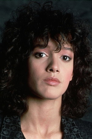 Jennifer Beals photo