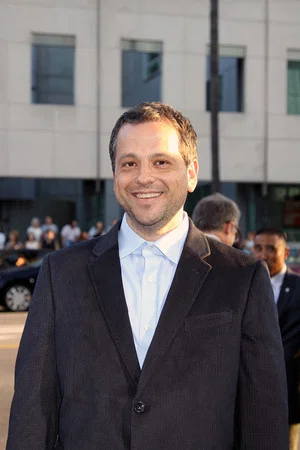 Photo of Aaron Guzikowski from the Latest Netflix gallery