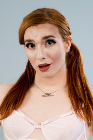 Photo of Sabina Steele from the Latest Netflix gallery