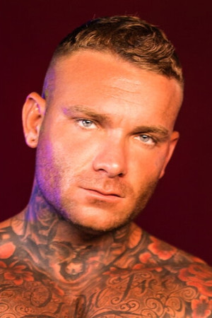 Photo of Billy Essex from the Latest Netflix gallery