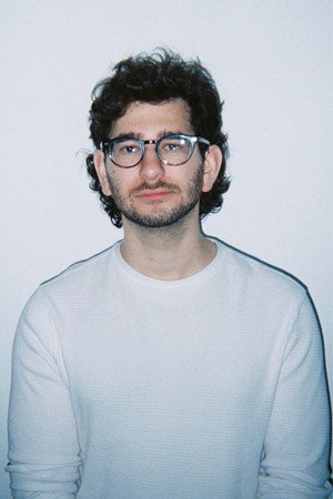 Photo of Jeremy Max from the Latest Netflix gallery