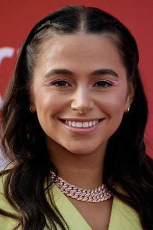 Photo of Sky Katz from the Latest Netflix gallery