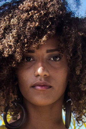 Photo of Eduarda Samara from the Latest Netflix gallery