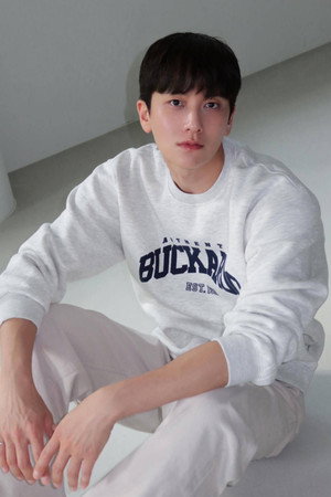 Photo of 김흥준 from the Latest Netflix gallery