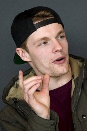 Photo of Enzo Knol from the Latest Netflix gallery