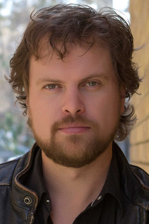 Photo of Chris Ippolito from the Latest Netflix gallery