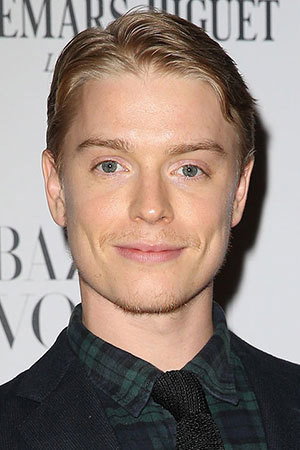 Freddie Fox photo