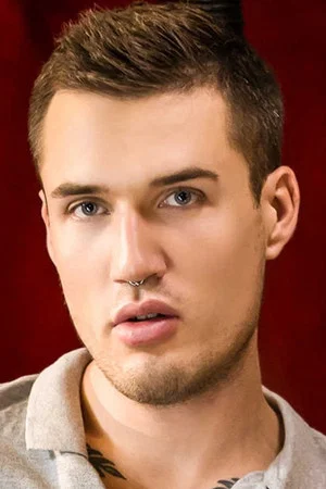 Photo of Theo Ford from the Latest Netflix gallery