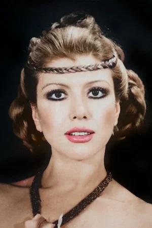 Photo of Oya Peri from the Latest Netflix gallery