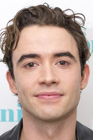 Jamie Blackley photo