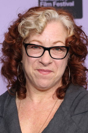 Photo of Hanna Dworkin from the Latest Netflix gallery
