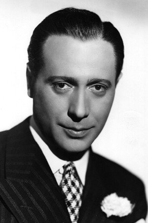 Photo of Edward Raquello from the Latest Netflix gallery