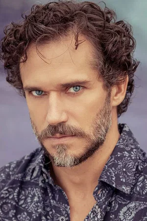 Photo of Paulo Rocha from the Latest Netflix gallery