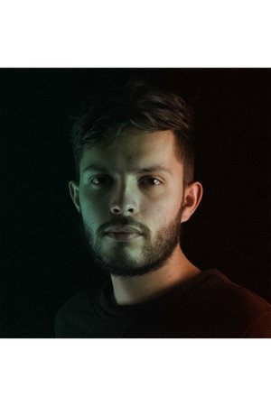 Photo of Samuel Arduz from the Latest Netflix gallery