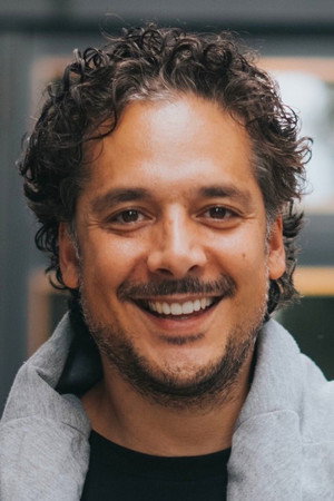 Photo of Erkan Acar from the Latest Netflix gallery