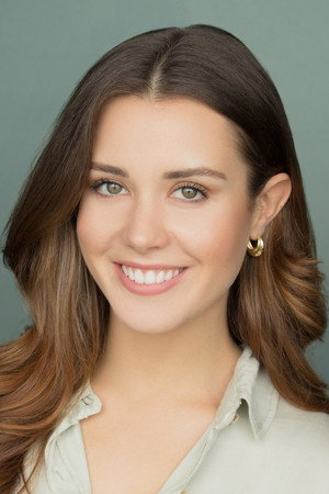 Photo of Caroline Wilde from the Latest Netflix gallery